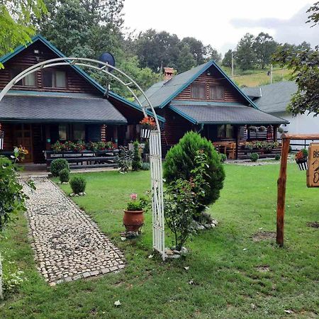 Holiday Homes Biser Lopatnice Lopatnica المظهر الخارجي الصورة