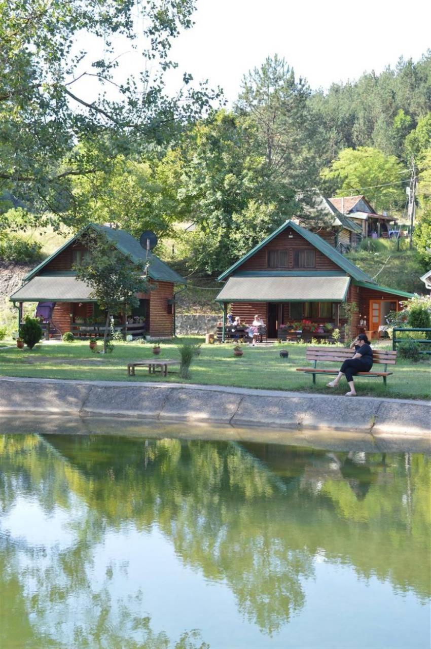 Holiday Homes Biser Lopatnice Lopatnica المظهر الخارجي الصورة