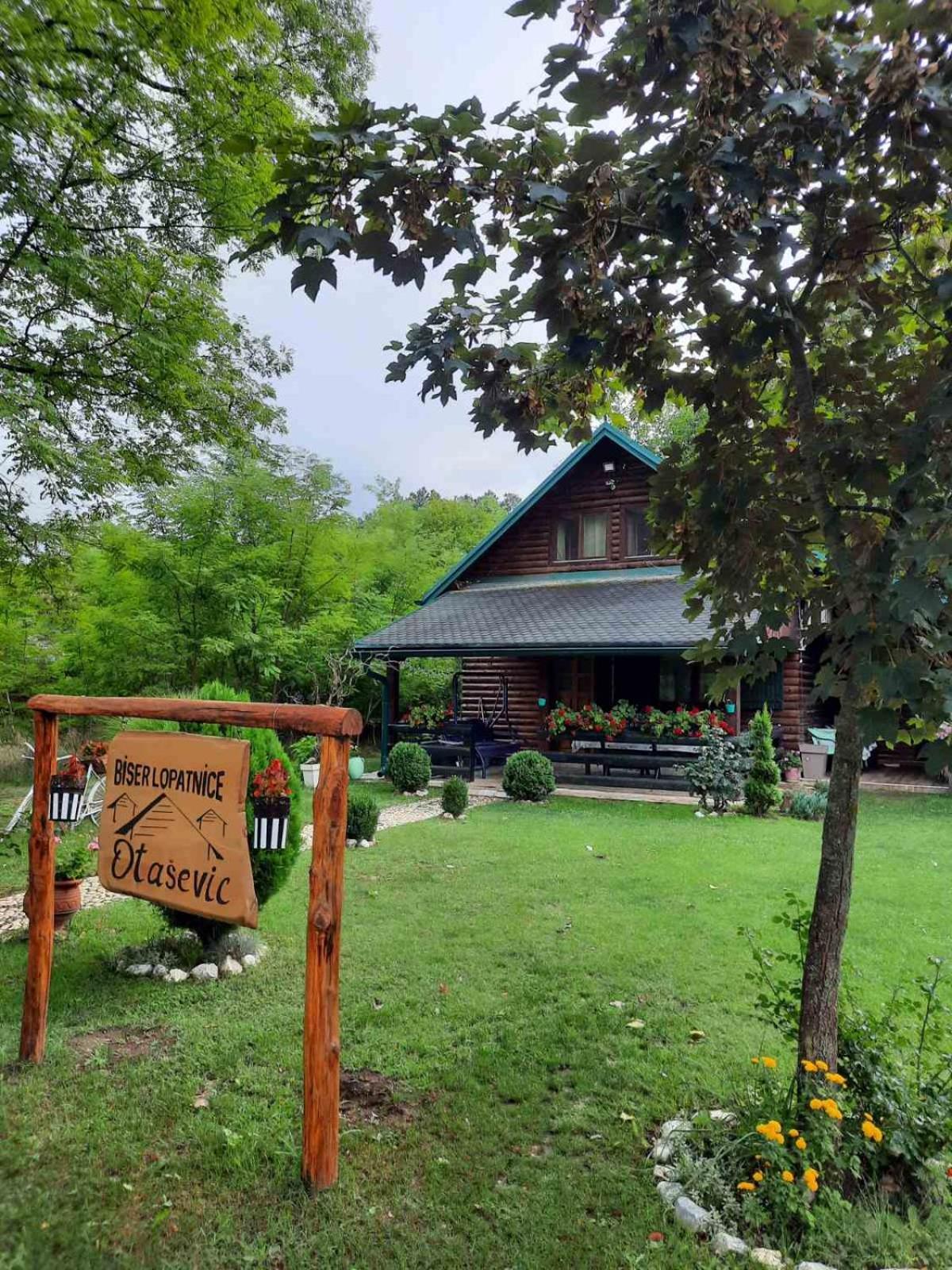 Holiday Homes Biser Lopatnice Lopatnica المظهر الخارجي الصورة