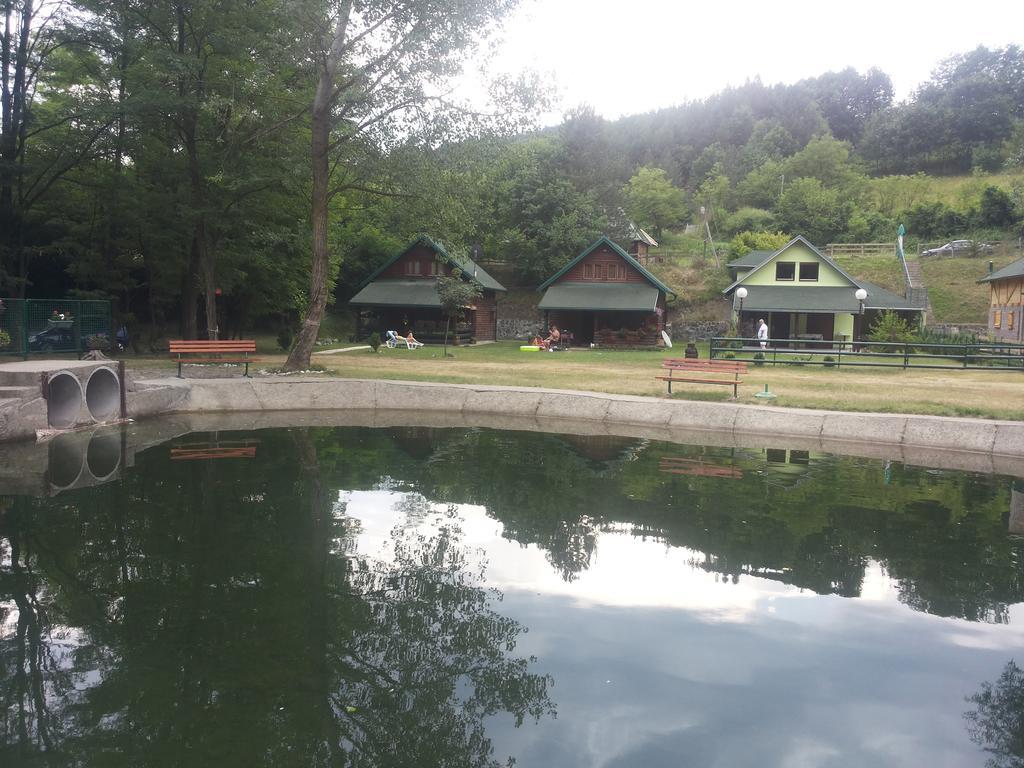 Holiday Homes Biser Lopatnice Lopatnica المظهر الخارجي الصورة