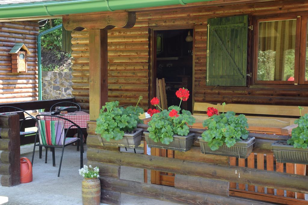Holiday Homes Biser Lopatnice Lopatnica المظهر الخارجي الصورة
