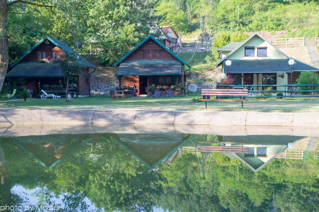 Holiday Homes Biser Lopatnice Lopatnica المظهر الخارجي الصورة